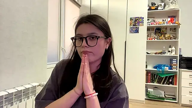 SaintMari online show from 05-03-26, 02:23