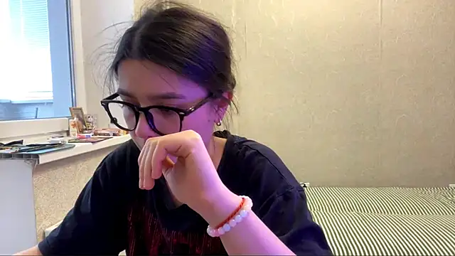 SaintMari online show from 05-21-26, 12:23