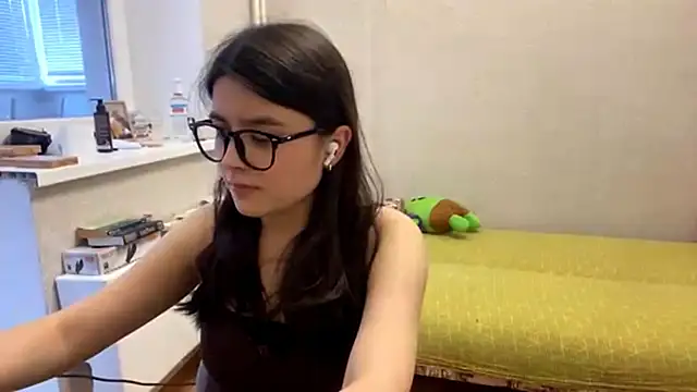 SaintMari online show from 06-28-26, 03:18