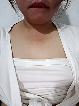 Elizabeth8 online show from 02-02-26, 10:19