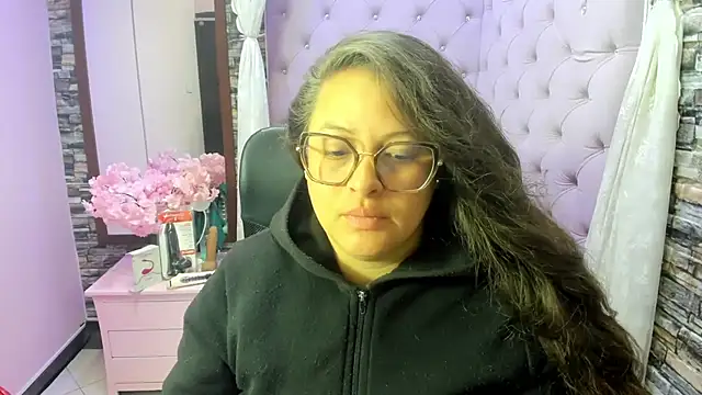 Sarah Boobs  online show from 06-27-26, 03:55