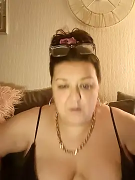 Nova-iswiserx online show from 02-25-26, 08:51