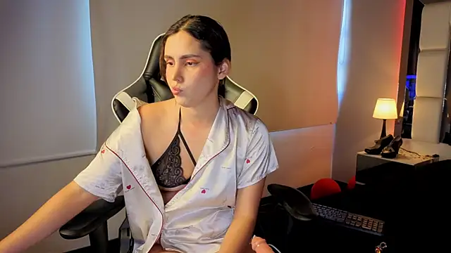 AmaliaMartinez77 online show from 02-19-26, 01:18