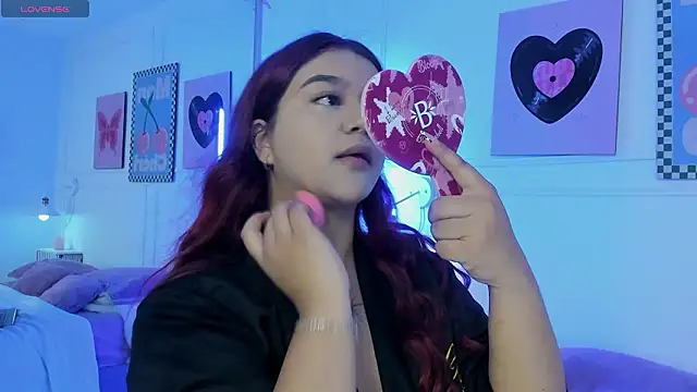 Snapshot of Rosy_Sweet chatting on 03-20-26, 07:30 Rosy Sweet online show from 03-20-26, 07:30