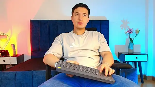 Alexander Connor online show from 02-03-26, 12:43