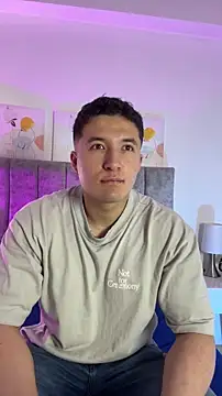 Snapshot of Alexander_Connor chatting on 04-16-26, 12:06 Alexander Connor online show from 04-16-26, 12:06