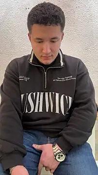Snapshot of Alexander_Connor chatting on 05-11-26, 12:11 Alexander Connor online show from 05-11-26, 12:11