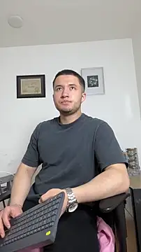Alexander Connor online show from 06-16-26, 11:57