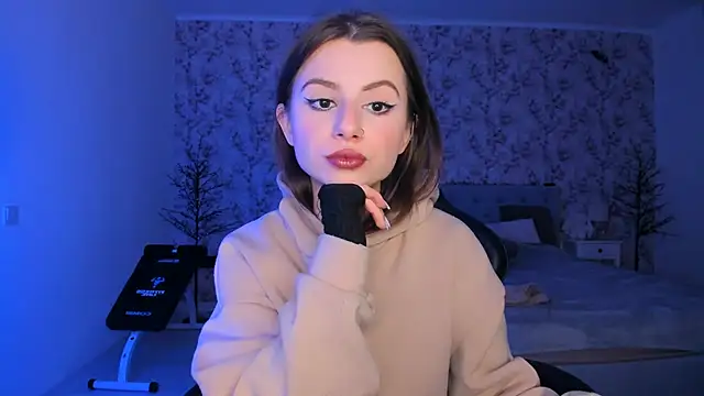 Hot Molly5 online show from 02-07-26, 06:55