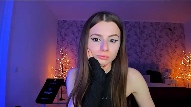 Hot Molly5 online show from 05-15-26, 06:26