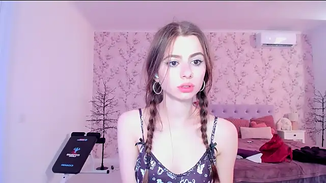 Hot Molly5 online show from 08-09-26, 04:06