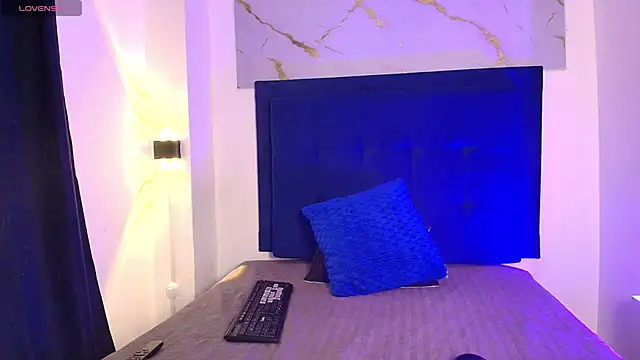 Snapshot of Parker_Noah chatting on 01-16-26, 08:02 Parker Noah online show from 01-16-26, 08:02