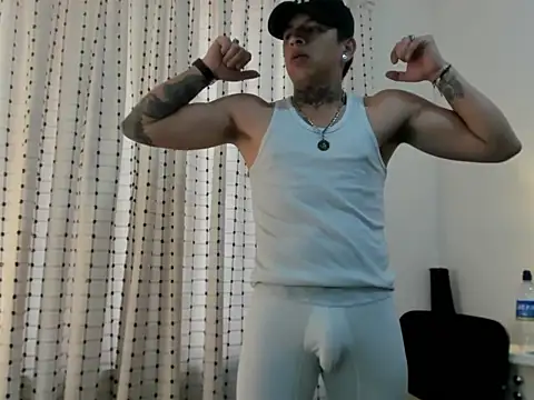 cami-coral1 online show from 02-03-26, 08:03