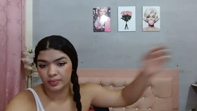 Snapshot of Pamela_Adloon chatting on 03-12-26, 05:41 Pamela Adloon online show from 03-12-26, 05:41