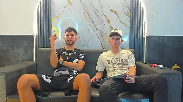 Angel Villareal online show from 03-16-26, 04:29