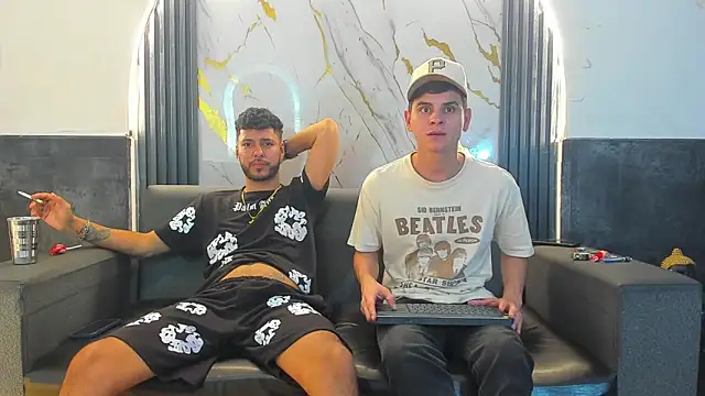 Angel Villareal online show from 03-16-26, 05:44