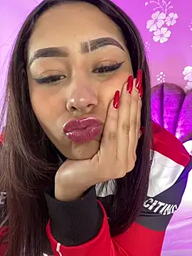 Snapshot of MadisonFox1 chatting on 02-14-26, 11:40 MadisonFox1 online show from 02-14-26, 11:40