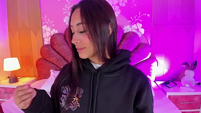 Snapshot of MadisonFox1 chatting on 03-03-26, 11:27 MadisonFox1 online show from 03-03-26, 11:27