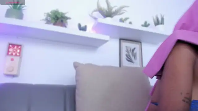 Amira Alzahra online show from 05-08-26, 05:07
