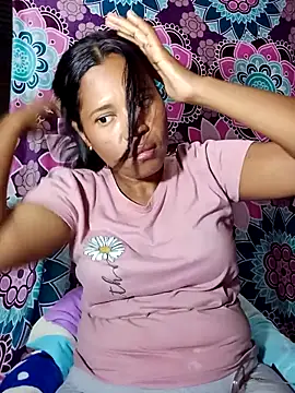 Snapshot of Yandris_1212 chatting on 02-19-26, 02:29 Yandris 1212 online show from 02-19-26, 02:29