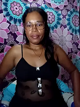 Snapshot of Yandris_1212 chatting on 03-05-26, 01:45 Yandris 1212 online show from 03-05-26, 01:45