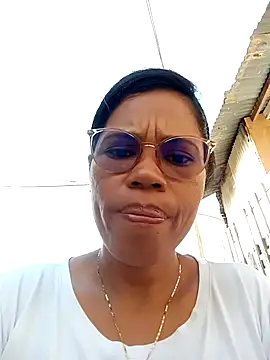 Snapshot of Yandris_1212 chatting on 03-12-26, 01:28 Yandris 1212 online show from 03-12-26, 01:28