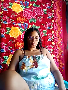 Snapshot of Yandris_1212 chatting on 03-14-26, 01:49 Yandris 1212 online show from 03-14-26, 01:49