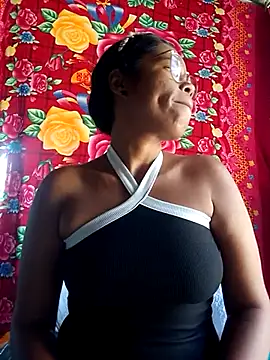 Snapshot of Yandris_1212 chatting on 03-15-26, 02:01 Yandris 1212 online show from 03-15-26, 02:01