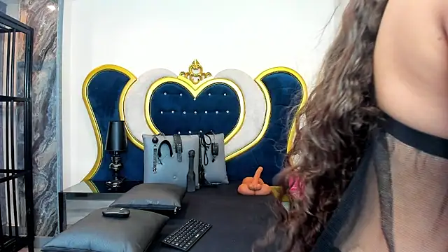 SofiaArsila online show from 06-10-26, 11:20