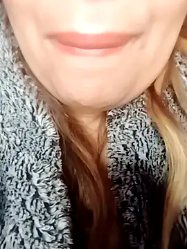 Naughty-Yousra online show from 03-06-26, 09:17