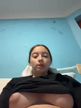 Carithooo online show from 05-06-26, 03:02