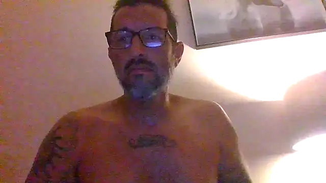Tattoos77 online show from 06-25-26, 05:23