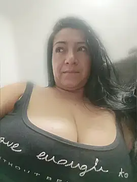 Snapshot of Katysaez chatting on 06-05-26, 04:19 Katysaez online show from 06-05-26, 04:19