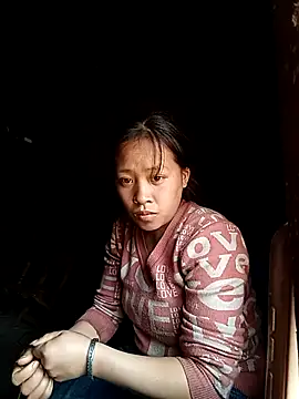 Snapshot of Hari-saka chatting on 03-25-26, 07:47 Hari-saka online show from 03-25-26, 07:47