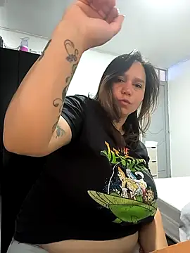 ketty Riley online show from 02-06-26, 01:25