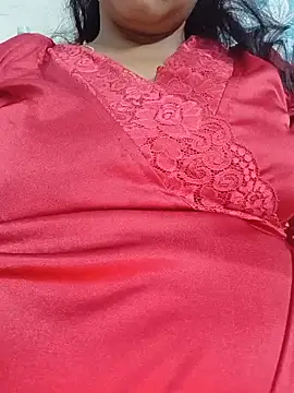 Hot-Tinaa online show from 05-10-26, 12:16