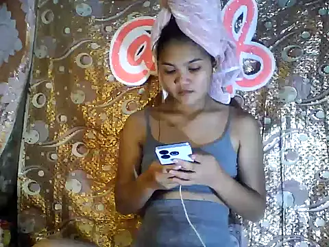 Snapshot of PinaySkinnyJust18 chatting on 02-20-26, 08:16 PinaySkinnyJust18 online show from 02-20-26, 08:16