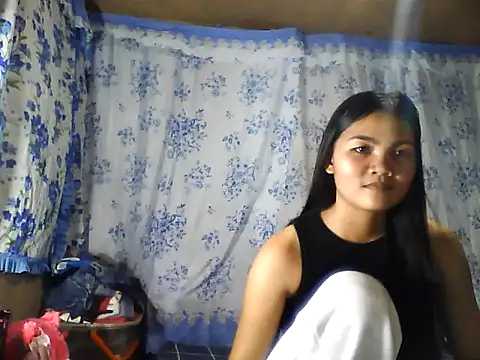 Snapshot of PinaySkinnyJust18 chatting on 03-26-26, 09:48 PinaySkinnyJust18 online show from 03-26-26, 09:48