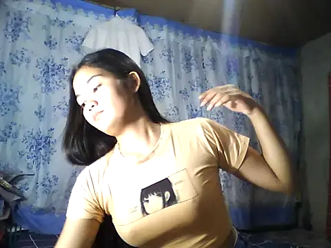 Snapshot of PinaySkinnyJust18 chatting on 03-27-26, 08:26 PinaySkinnyJust18 online show from 03-27-26, 08:26