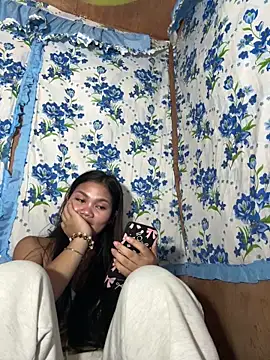 Snapshot of PinaySkinnyJust18 chatting on 04-23-26, 01:02 PinaySkinnyJust18 online show from 04-23-26, 01:02