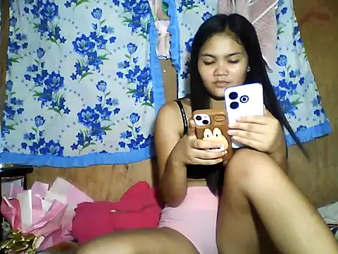 PinaySkinnyJust18 online show from 06-03-26, 10:29