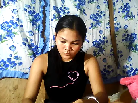 Snapshot of PinaySkinnyJust18 chatting on 06-29-26, 10:15 PinaySkinnyJust18 online show from 06-29-26, 10:15