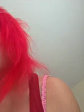 Snapshot of Ashlovescannabis chatting on 07-25-26, 04:15 Ashlovescannabis online show from 07-25-26, 04:15