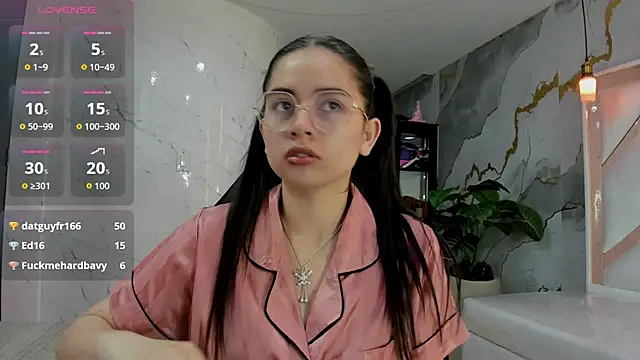 Qetsyah tf online show from 04-30-26, 01:28