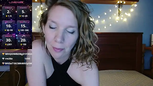 Daisy Lovely online show from 02-10-26, 06:17
