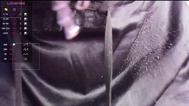 lizzyvixxxx online show from 03-19-26, 05:50