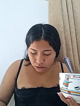 Sweet-Dirty-Storm online show from 05-02-26, 02:55