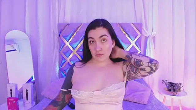 KathiaJenner online show from 06-14-26, 11:12