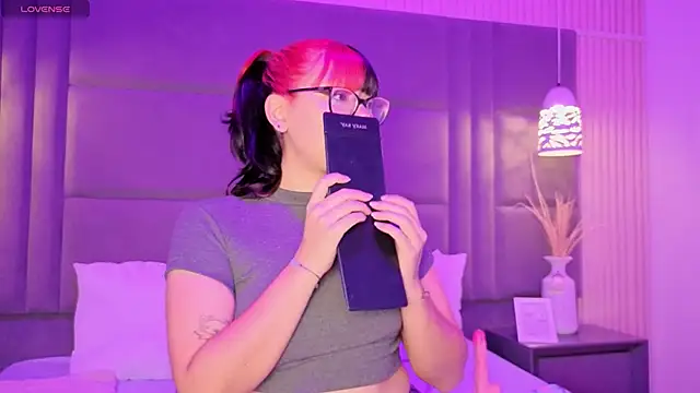 EllieNeptune  online show from 02-22-26, 07:56