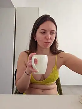 HotRoxyy online show from 02-05-26, 02:00